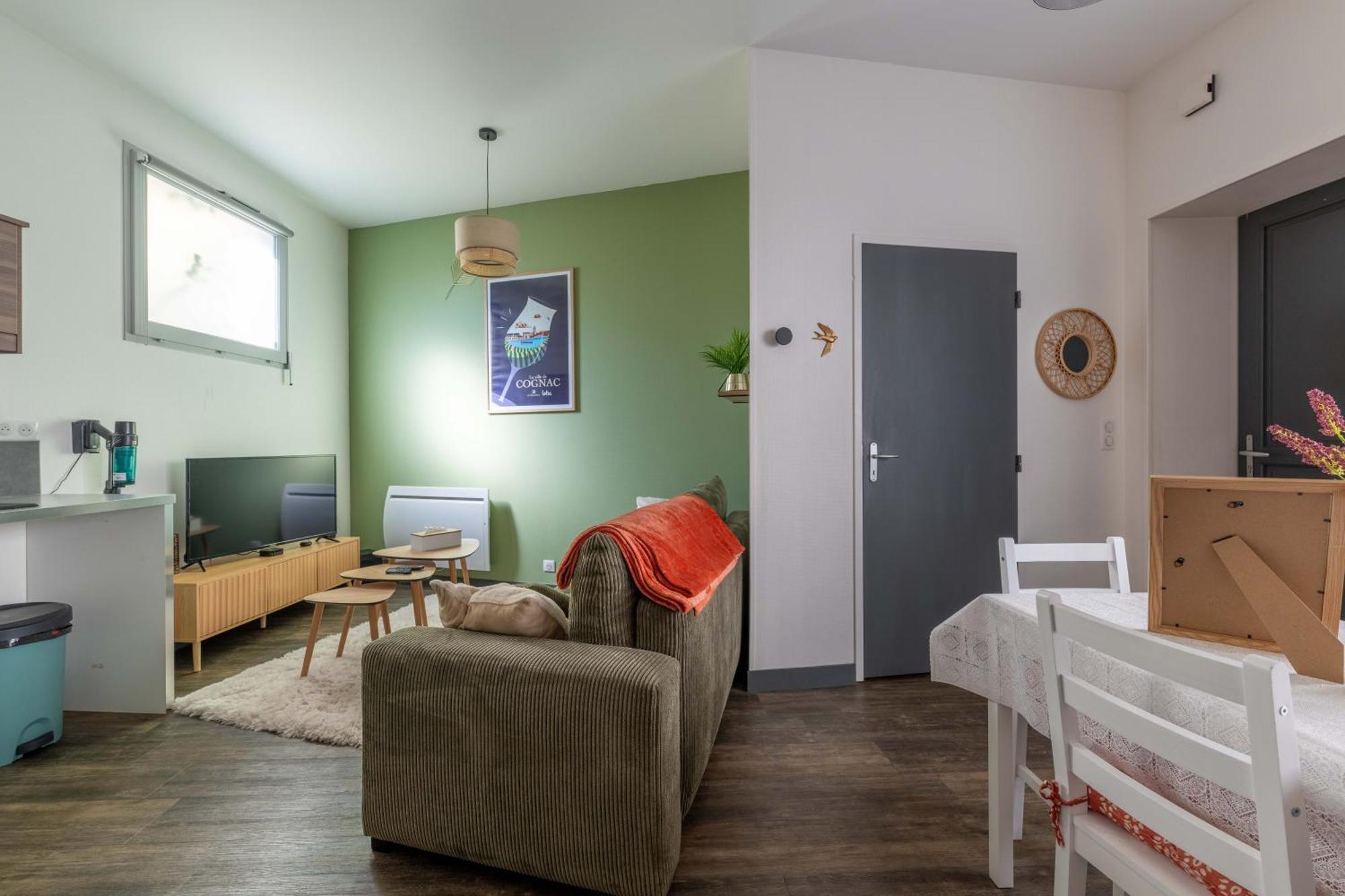 Maisonnette Au Coeur De Cognac Extérieur photo